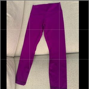 Lululemon wunder under 7/8 pant size 8